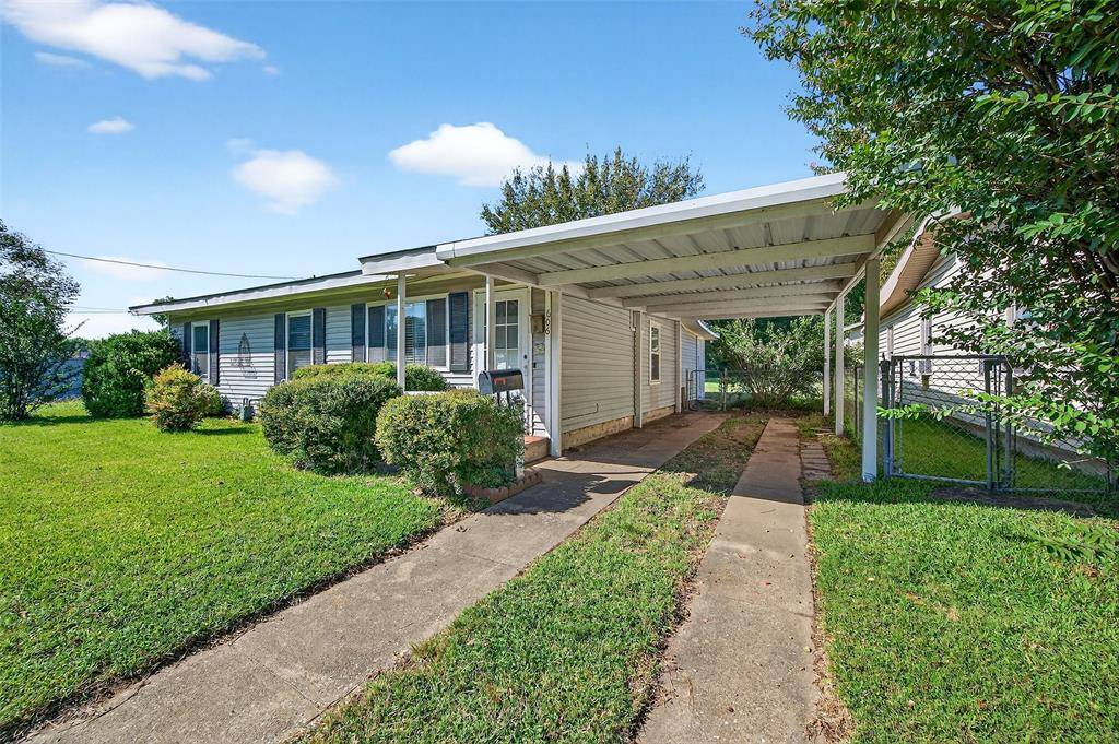 Sherman, TX 75092,606 S Gordon Street