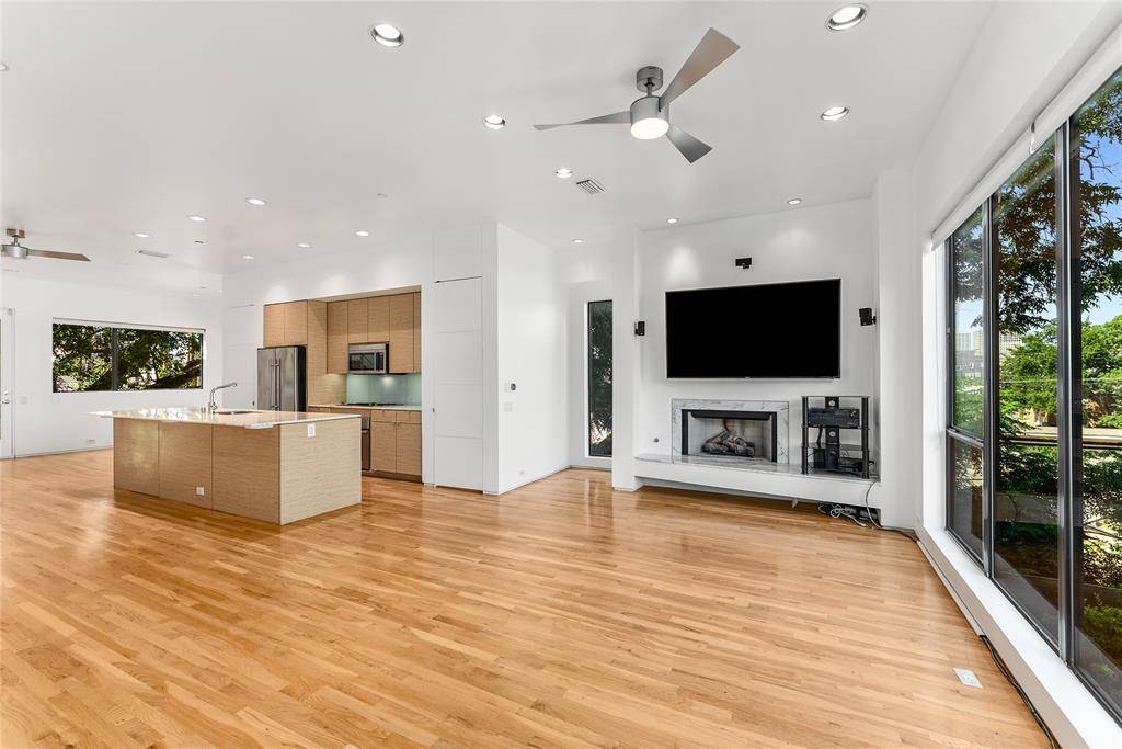 Dallas, TX 75204,1505 N Haskell Avenue #5