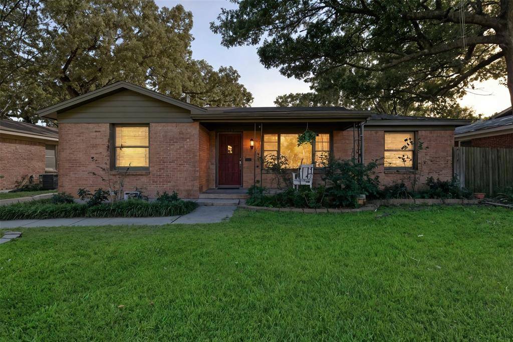 Fort Worth, TX 76114,5413 Santa Marie Avenue