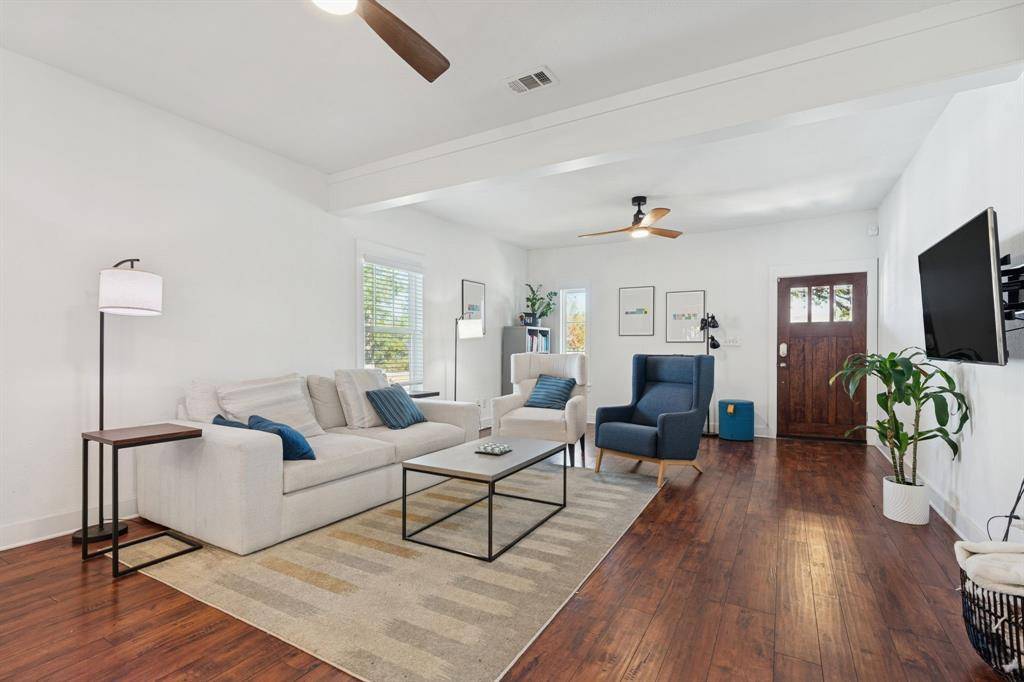 Fort Worth, TX 76110,2844 S Adams Street