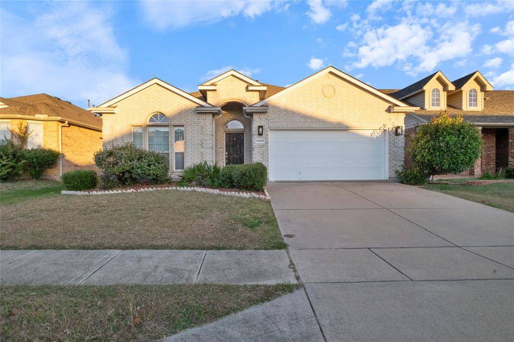 Fort Worth, TX 76131,6208 Claire Drive