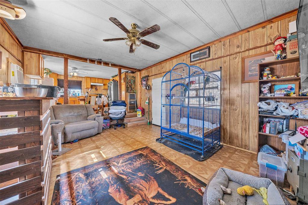 Weatherford, TX 76088,2811 Old Mineral Wells Highway