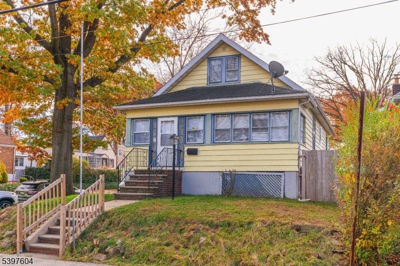 Roselle Park Boro, NJ 07204,140 W Lincoln Ave