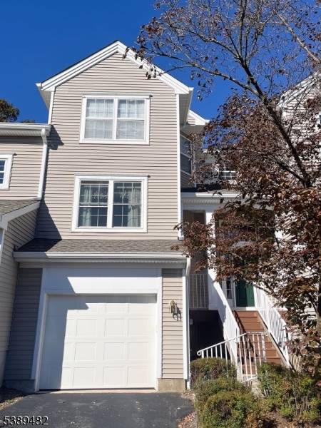 Randolph Twp., NJ 07869,3 Woodmont Dr