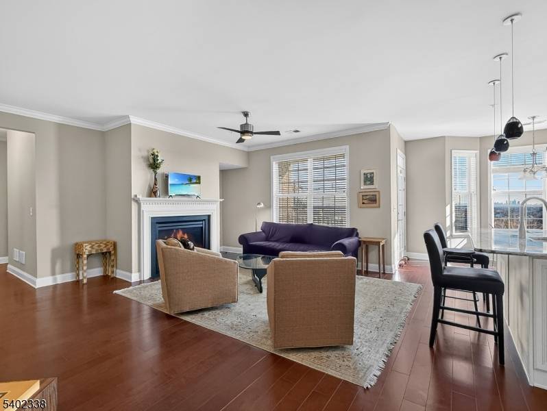 Clifton City, NJ 07013,83 Brownstone Rd