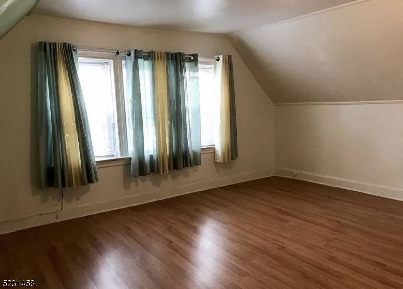 Newark City, NJ 07104,11-13 Carteret St