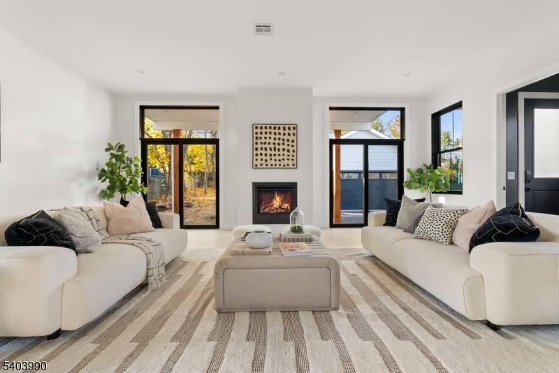 Montclair Twp., NJ 07042,112 Valley Rd #B