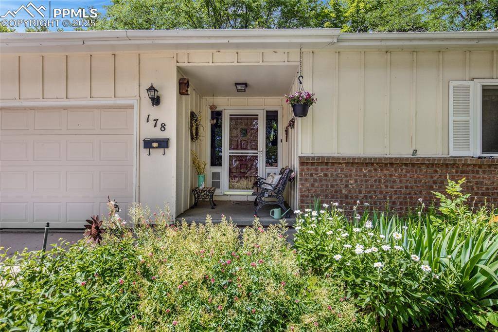 Pueblo, CO 81001,178 MacNeil PL