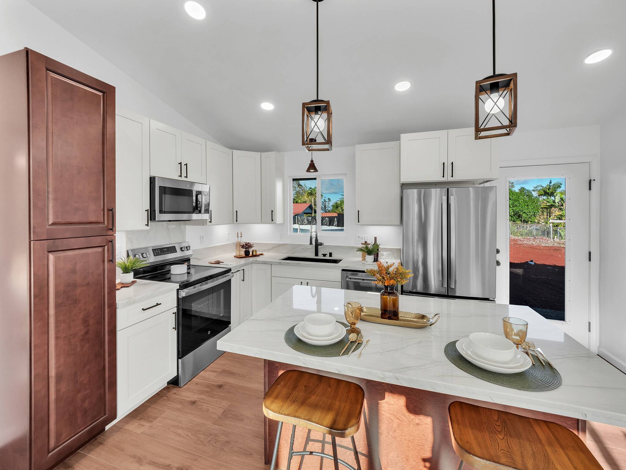 Pahoa, HI 96778,16-2109 LEHUA DR