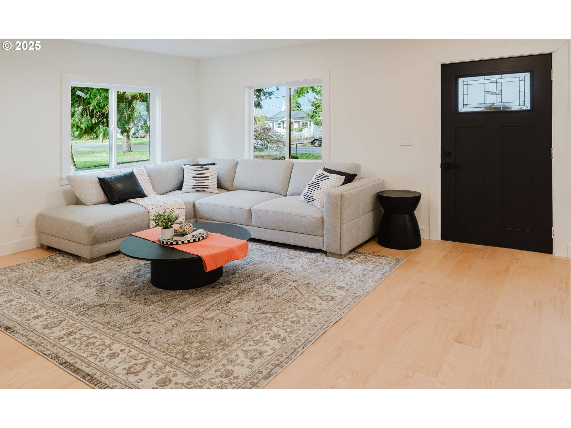 Portland, OR 97216,9326 SE MILL ST