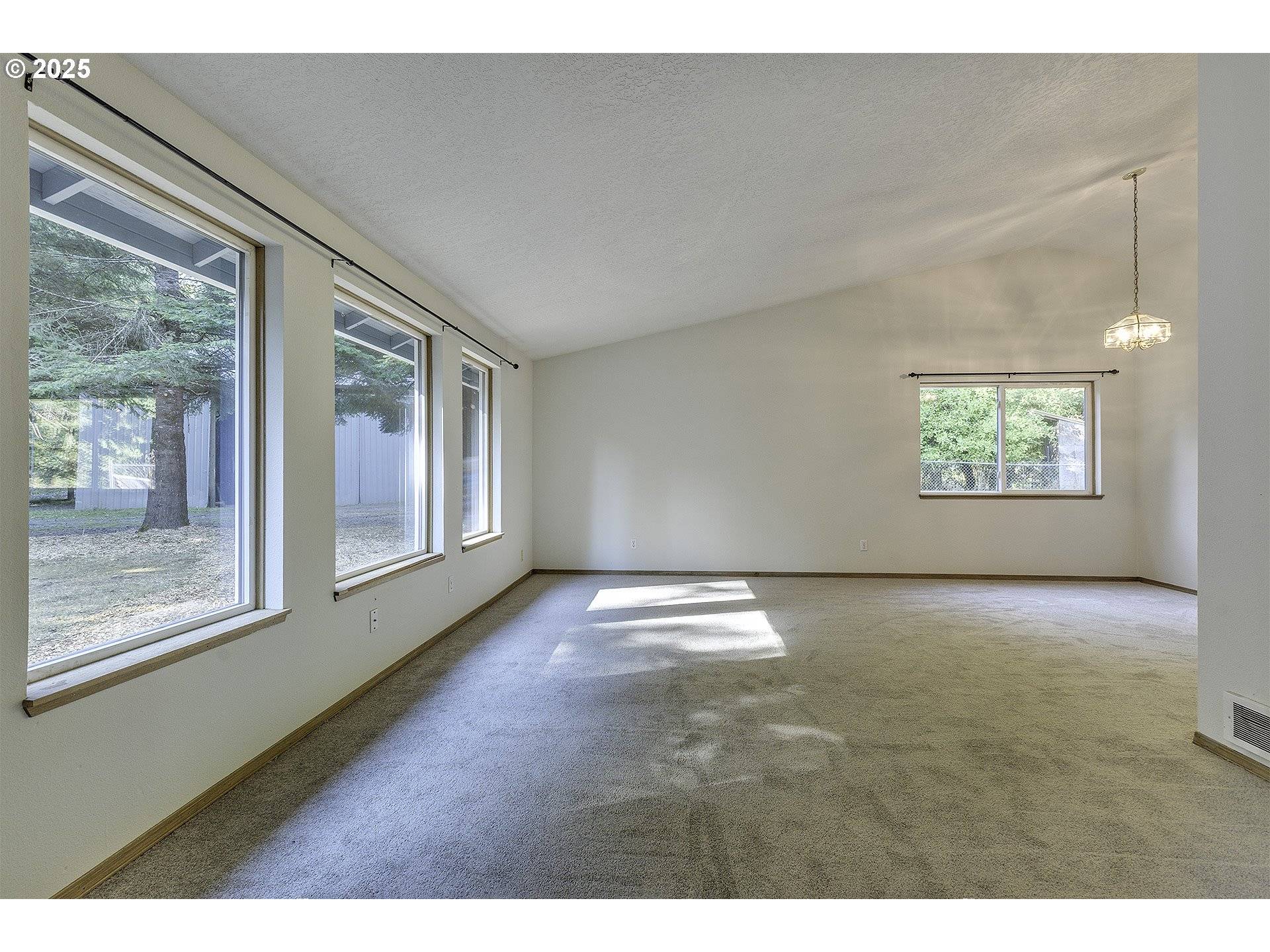 Timber, OR 97144,27810 NW TIMBER RD