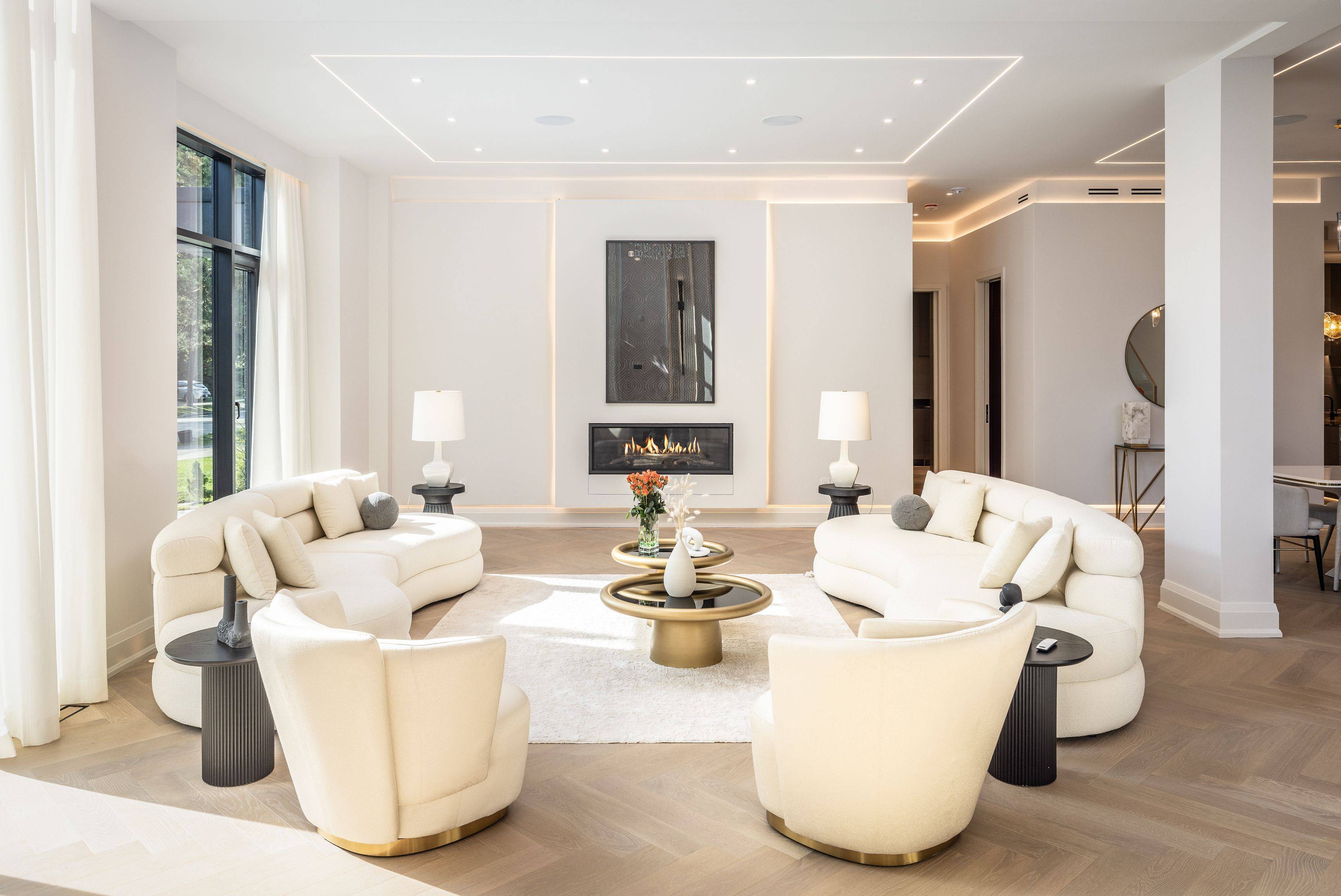 Toronto C12, ON M2P 1Y7,8 Balding CT