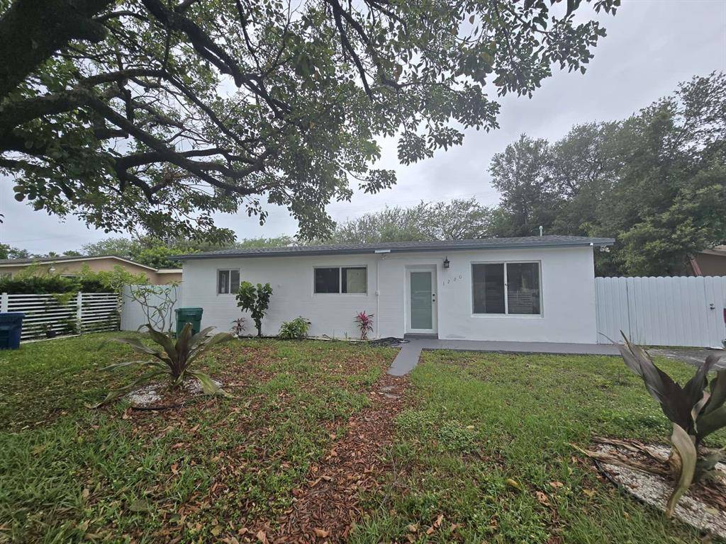 Miami, FL 33179,1220 NE 206th St
