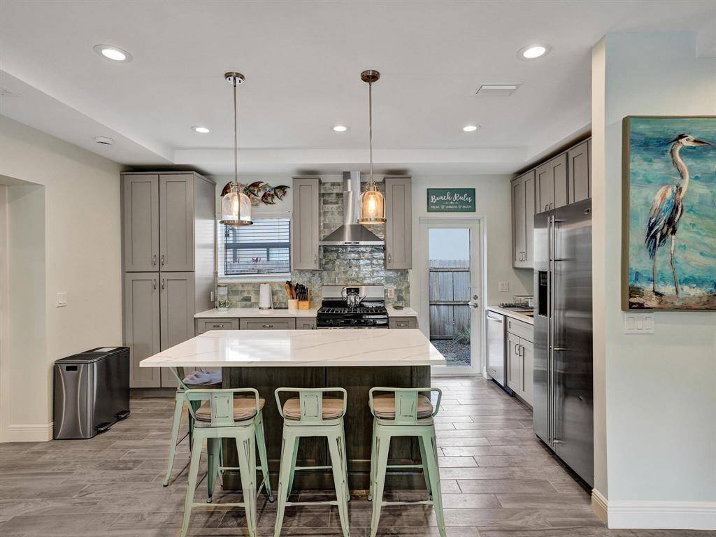 Fort Lauderdale, FL 33315,937 SW 17th St