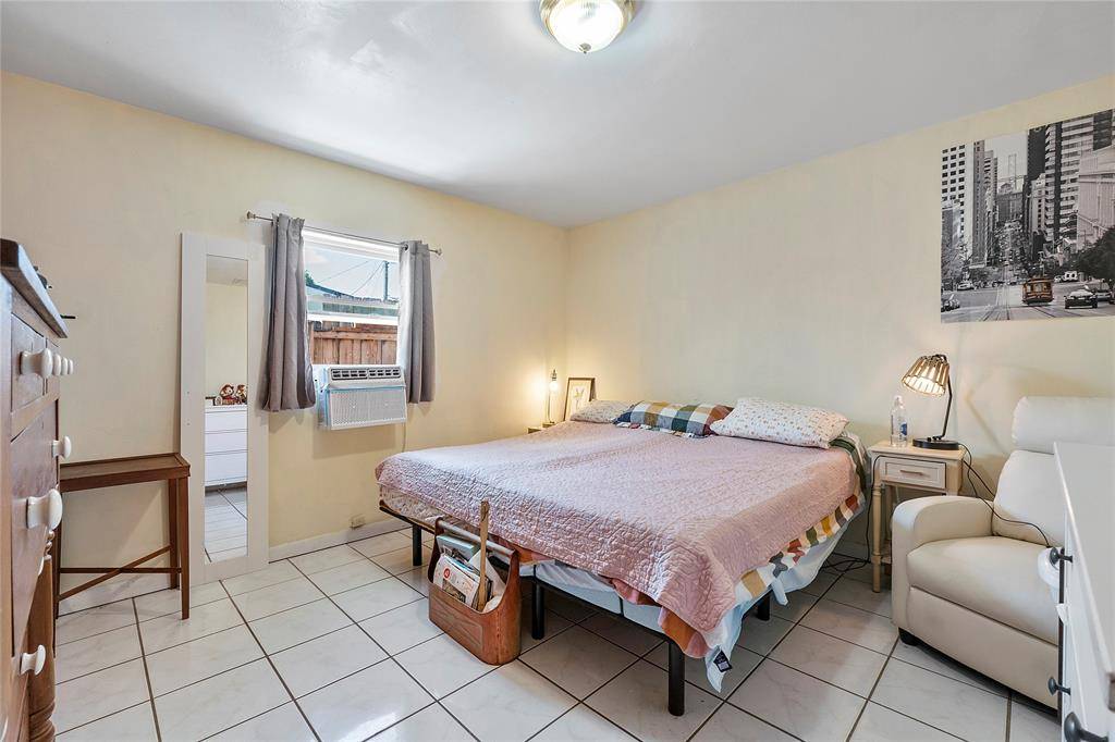 Fort Lauderdale, FL 33309,5161 N Andrews Ave