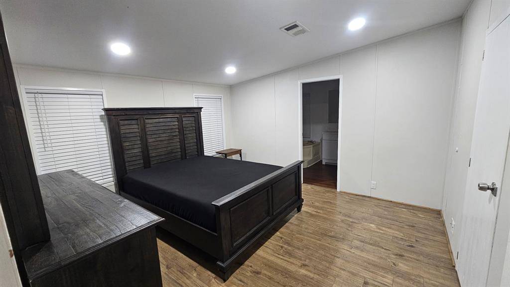 Fort Lauderdale, FL 33312,5859 SW 29th Ave