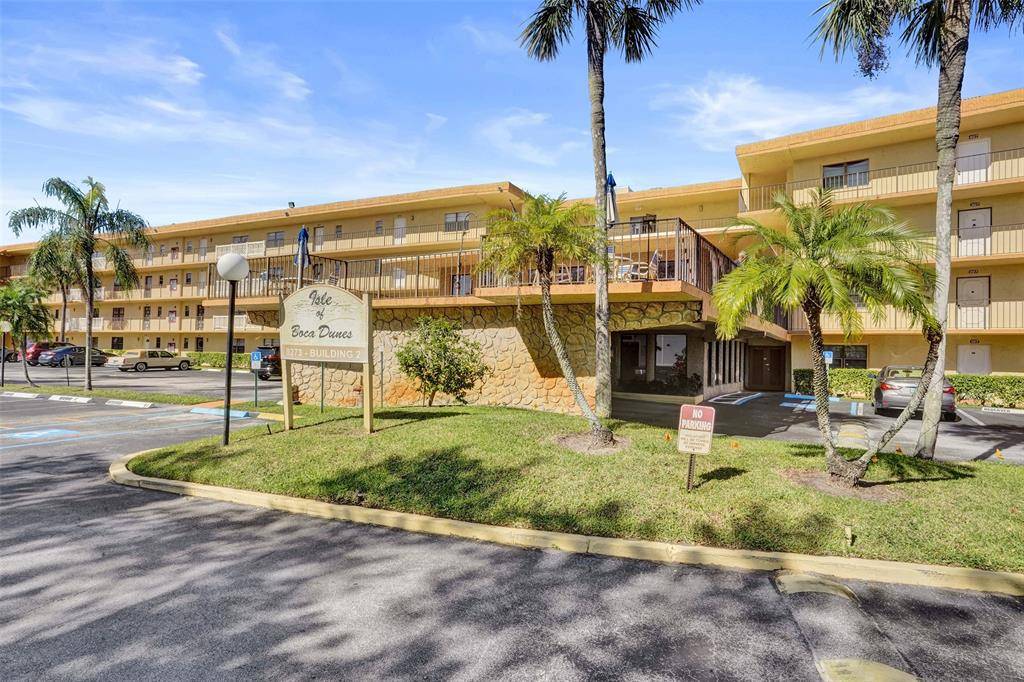 Boca Raton, FL 33428,9273 SW 8th Street #117