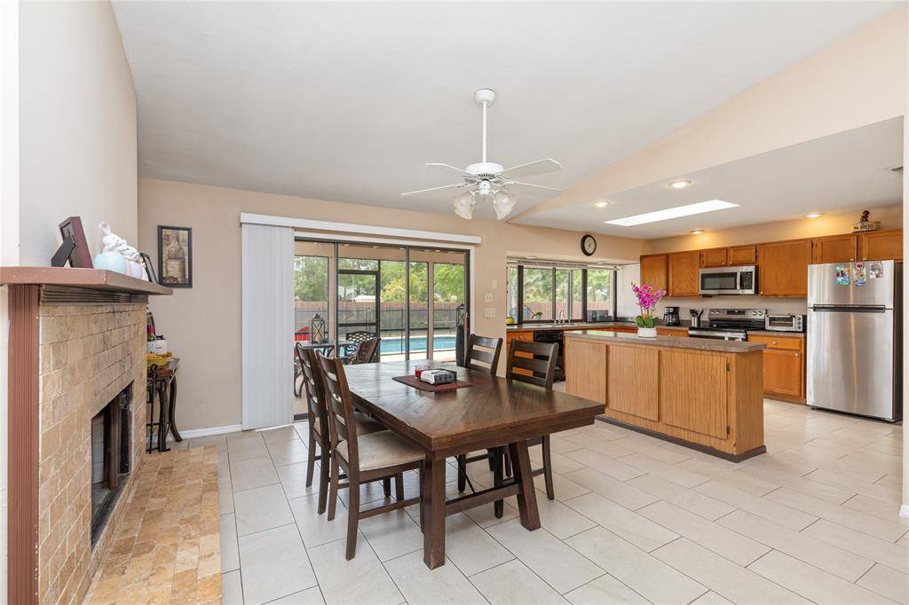 Port St Lucie, FL 34983,1550 SE Pratt St