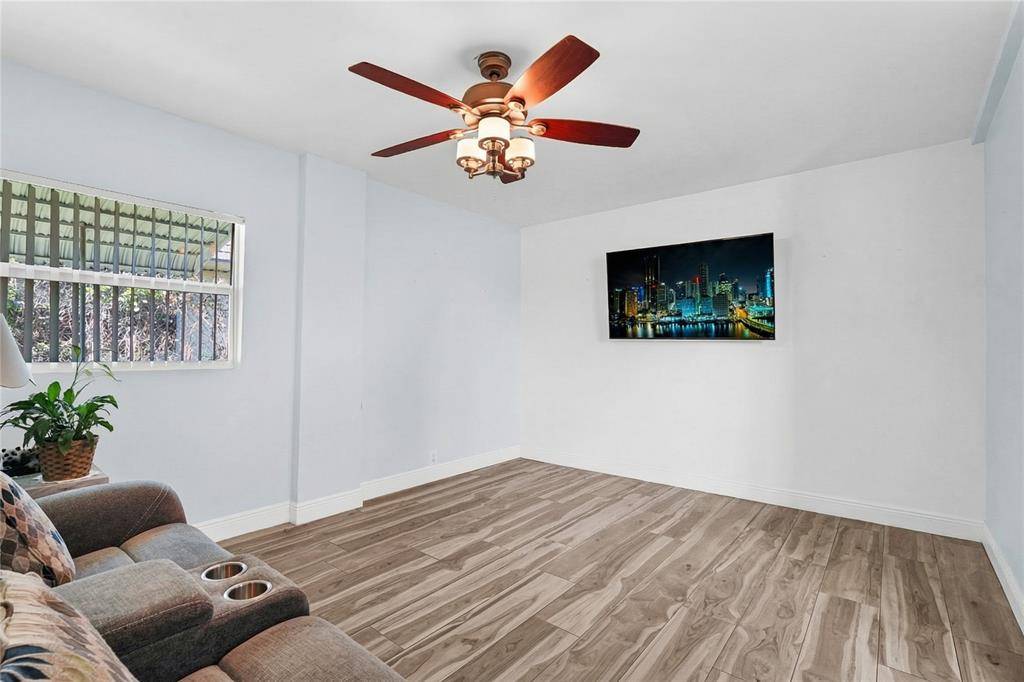 Deerfield Beach, FL 33064,341 NW 37th St