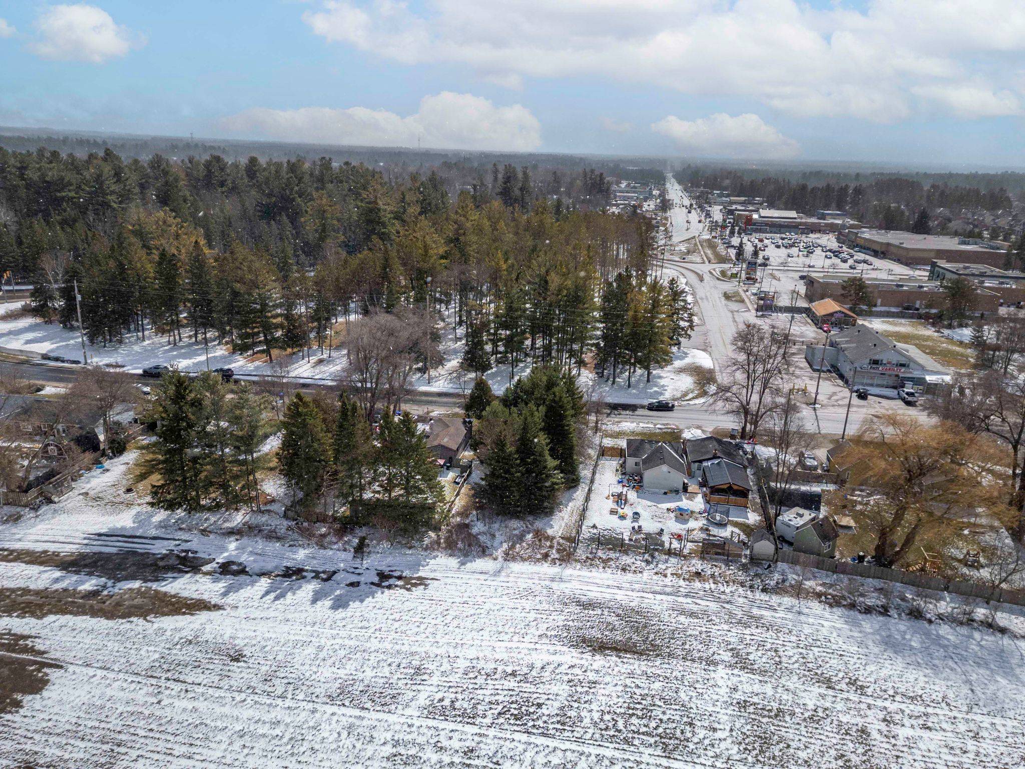 Essa, ON L0M 1B0,18 Brentwood RD W