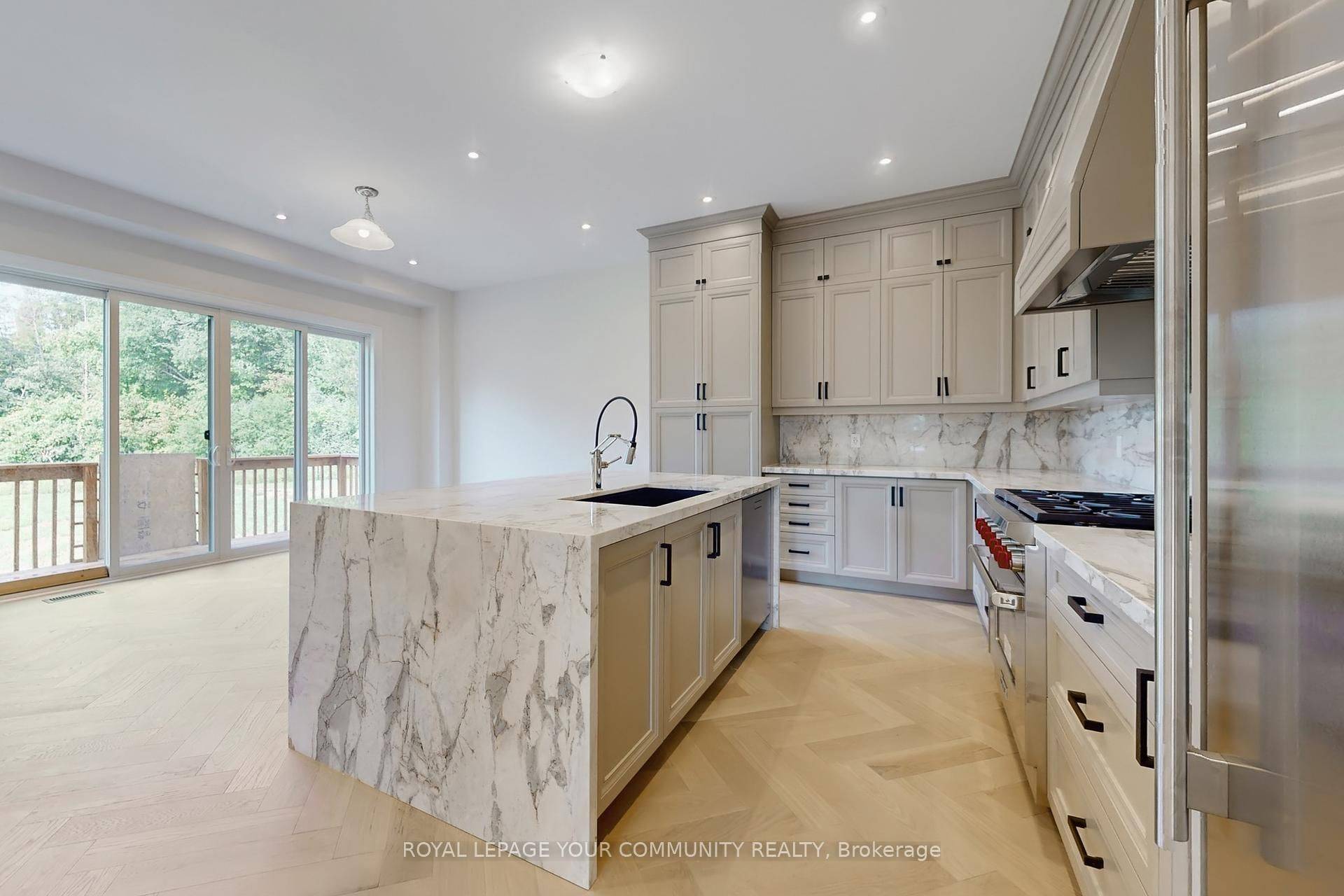 Richmond Hill, ON L4C 4M9,61 Milky Way DR