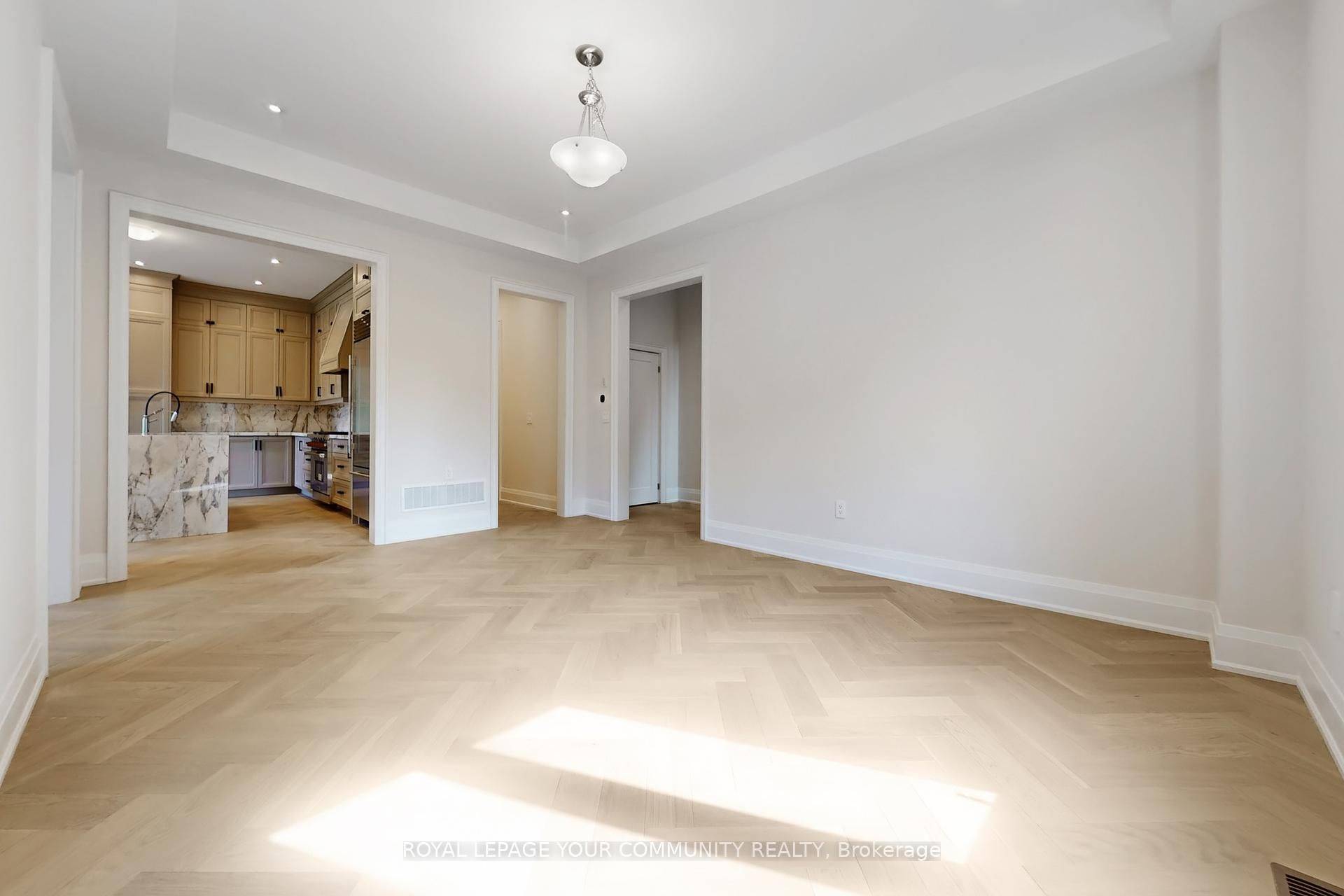 Richmond Hill, ON L4C 4M9,61 Milky Way DR