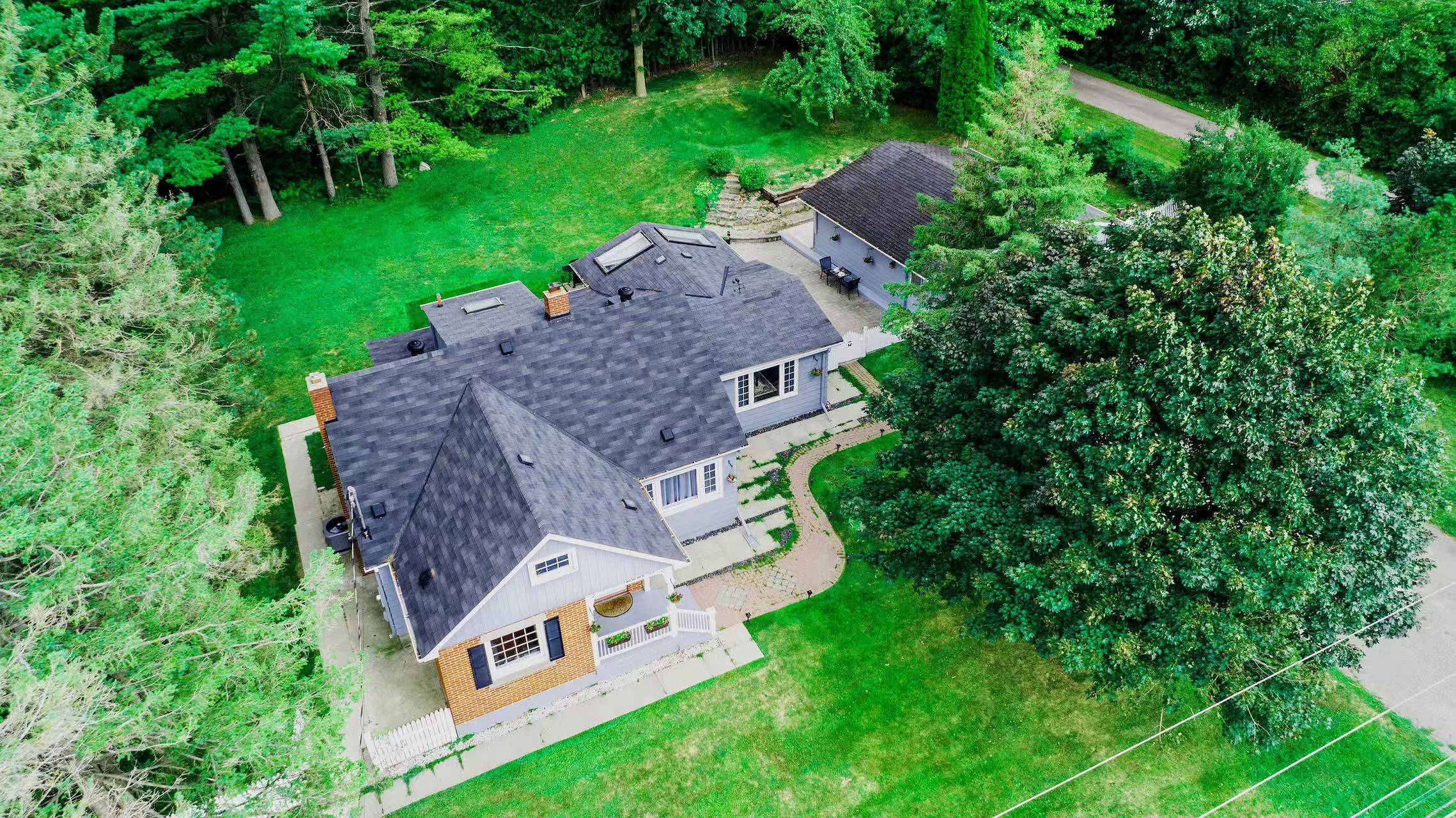 King, ON L7B 0G1,16675 Keele ST