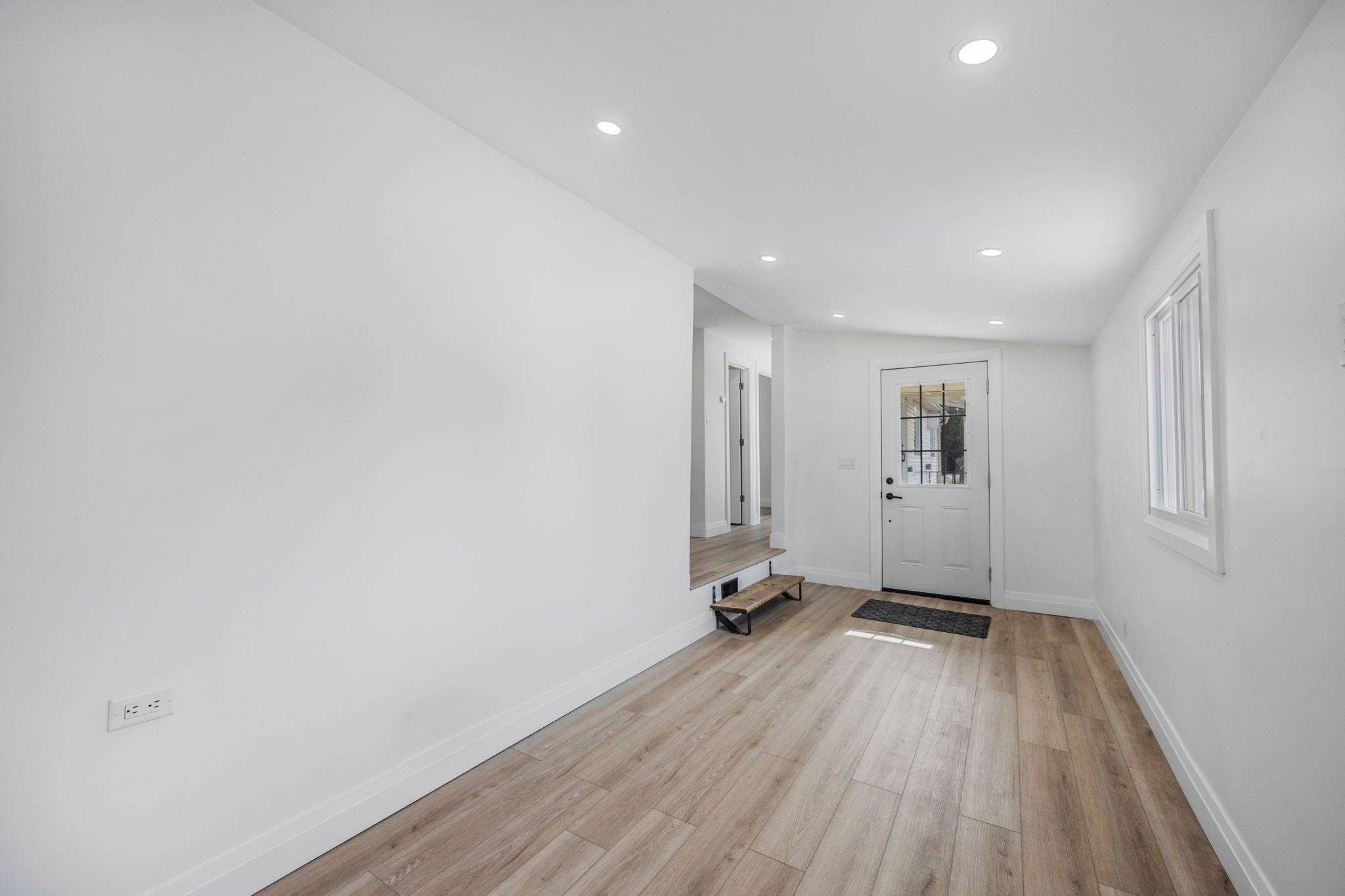 Wasaga Beach, ON L9Z 2H6,338 Old Mosley ST #Unit 2