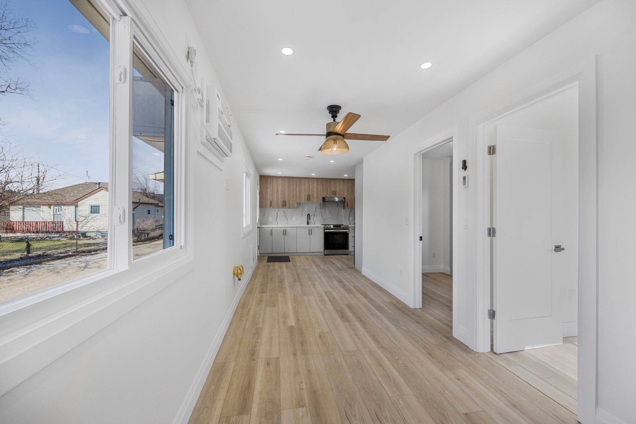 Wasaga Beach, ON L9Z 2H6,338 Old Mosley ST #Unit 1