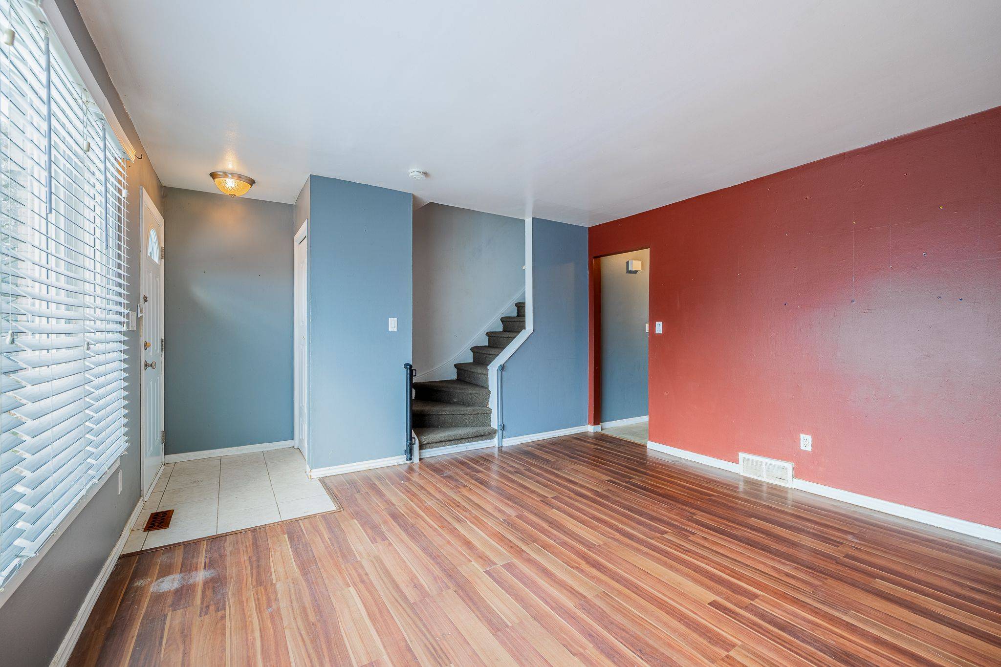 Niagara Falls, ON L2E 5W8,4215 Meadowvale DR #39