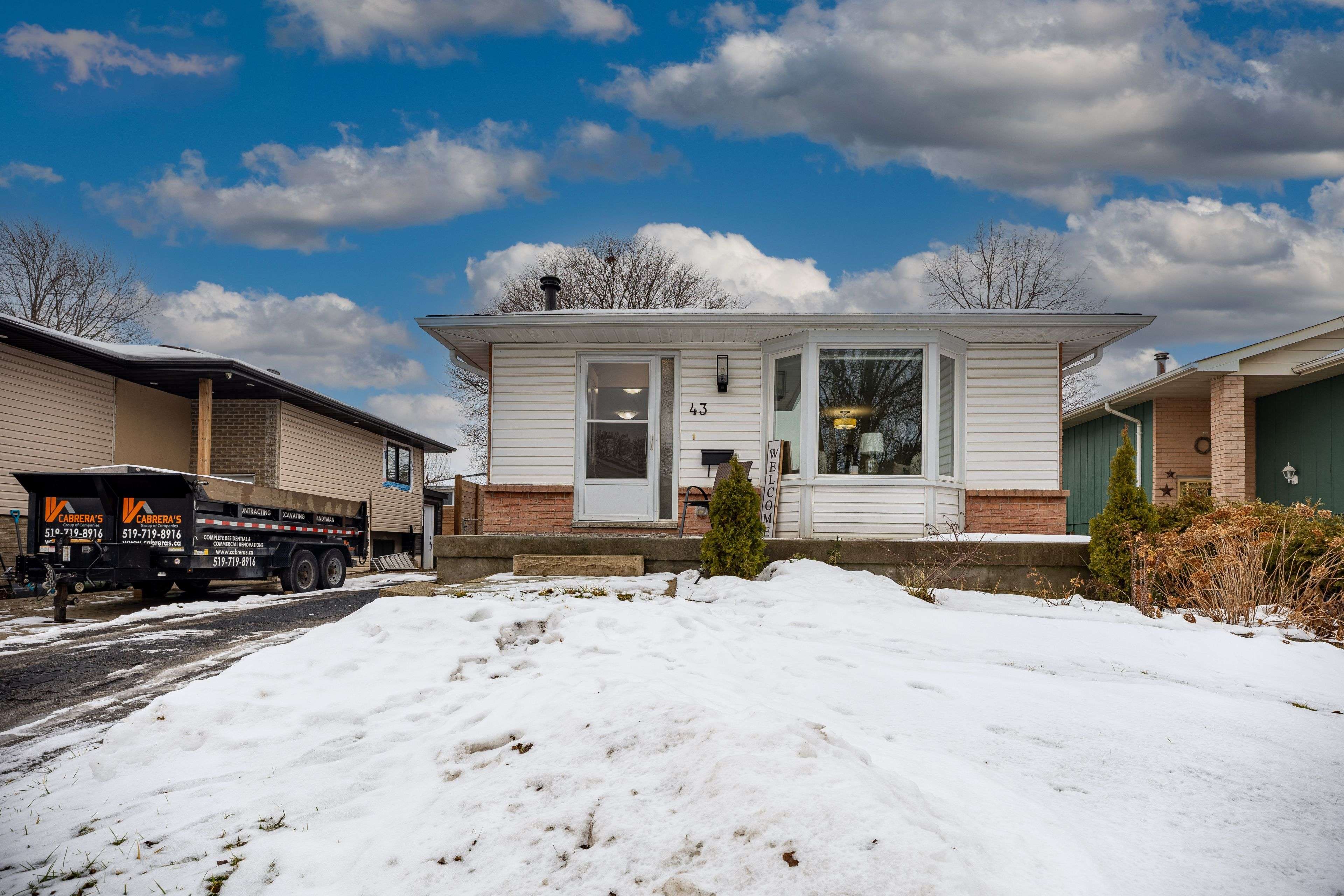 London South, ON N6E 2J2,43 Beechmount CRES