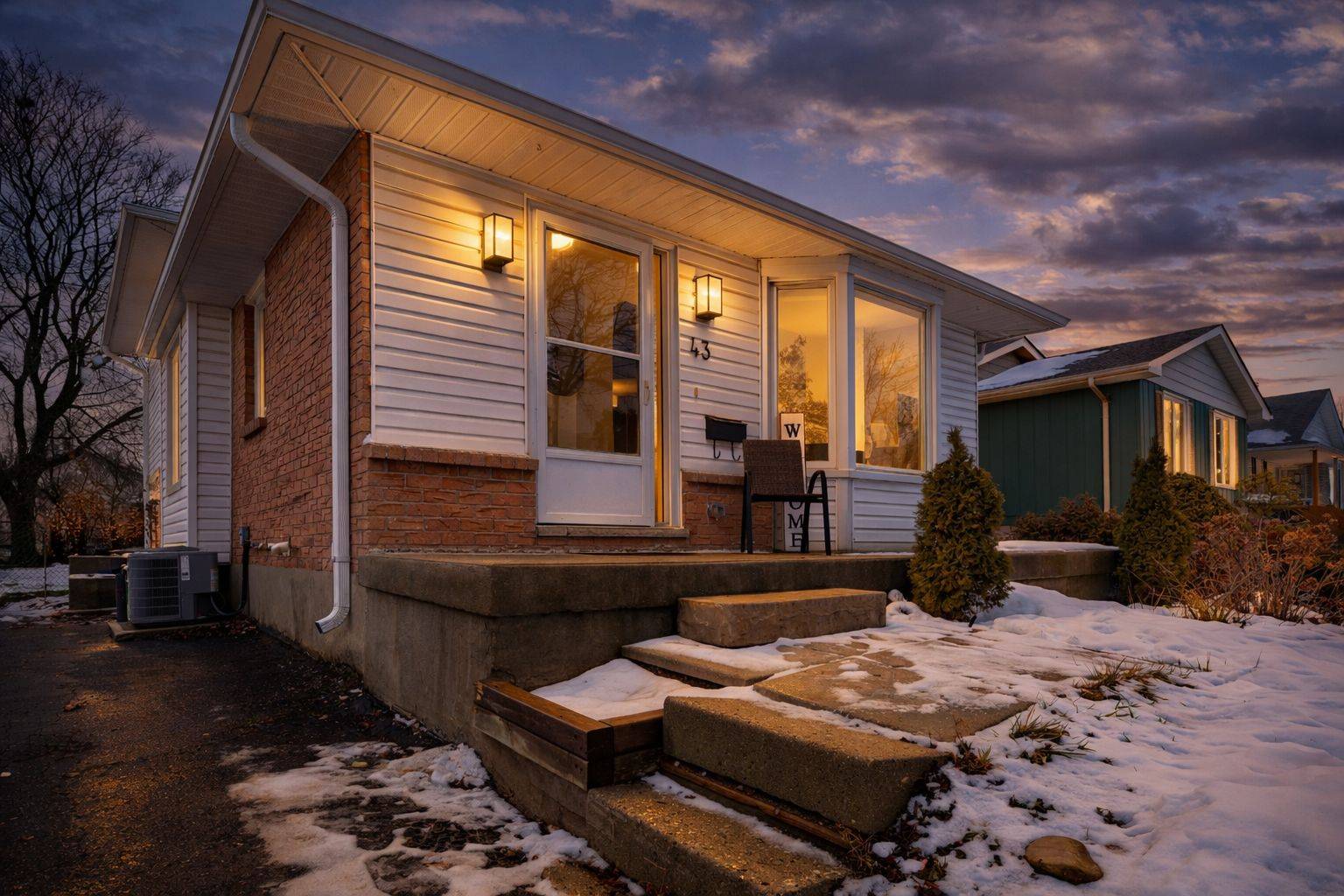 London South, ON N6E 2J2,43 Beechmount CRES