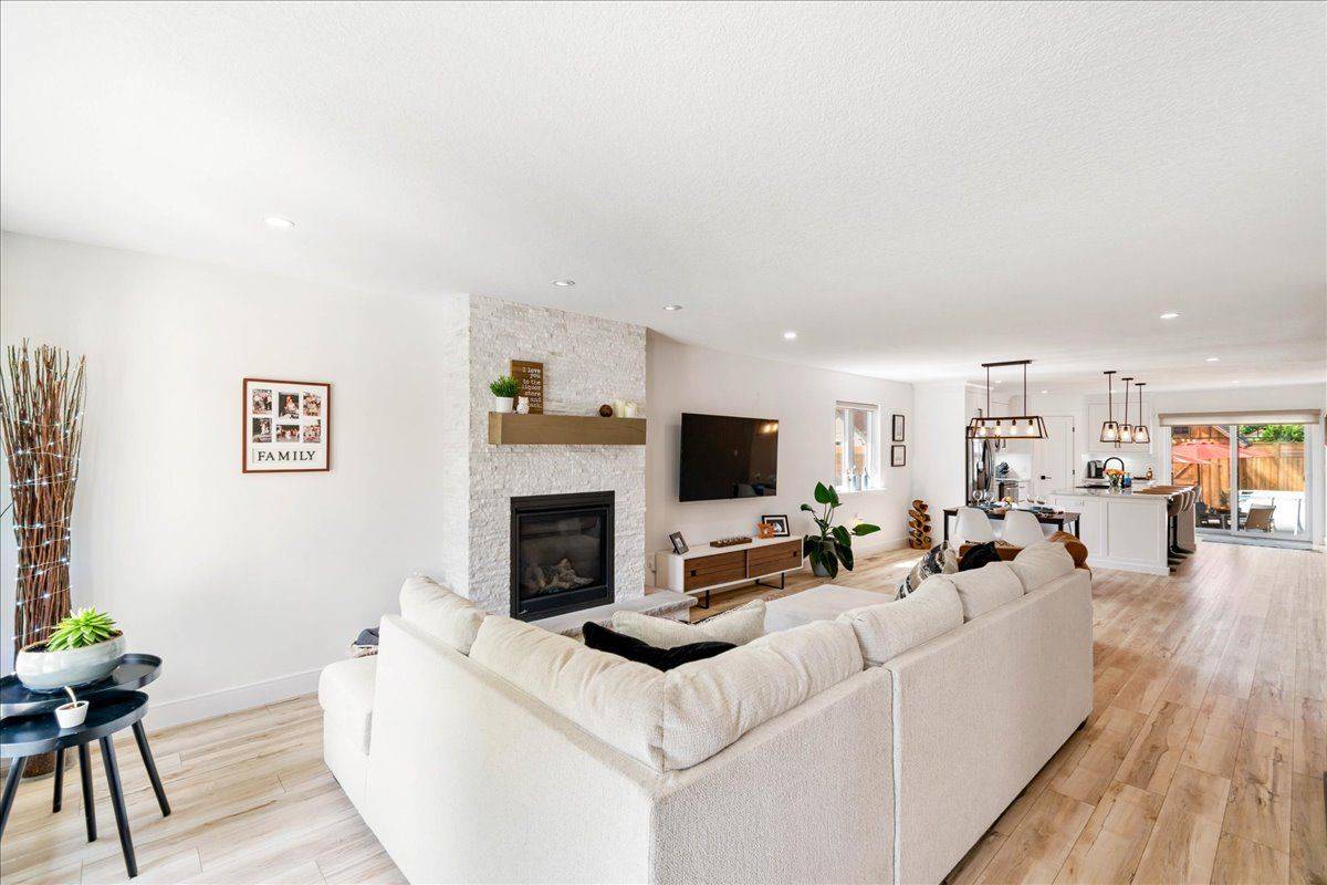 Norwich, ON N0J 1P0,16.5 North Court ST W