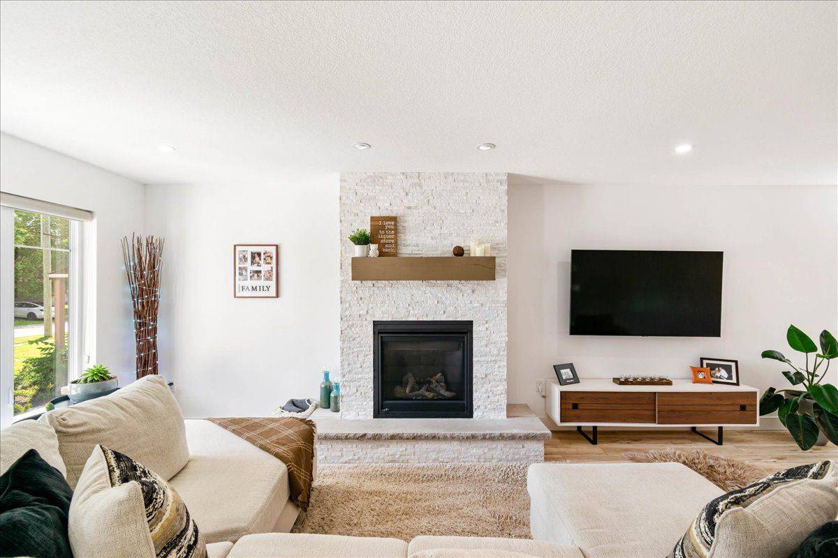 Norwich, ON N0J 1P0,16.5 North Court ST W