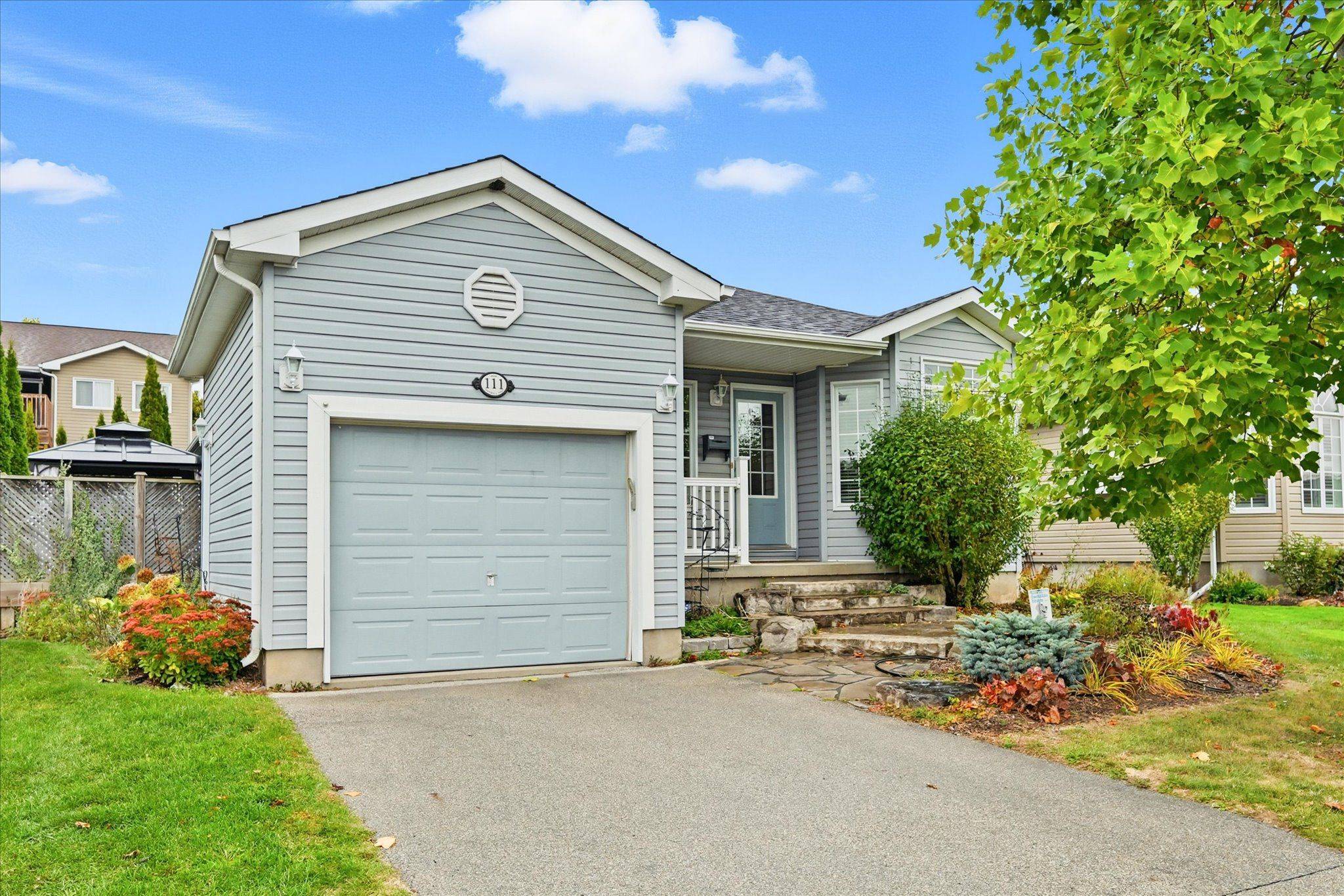 Hamilton, ON L8B 1A5,111 Gracehill CRES