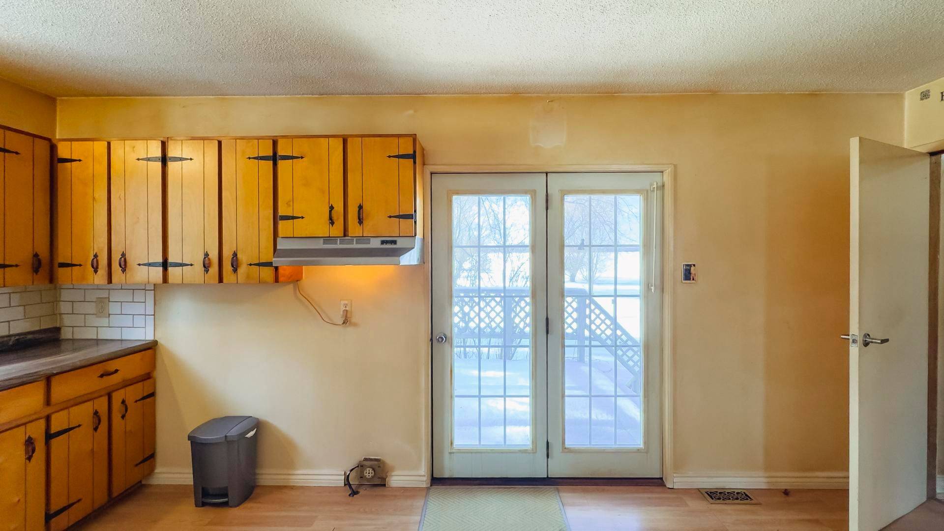 Georgian Bluffs, ON N4K 5N7,276 West ST