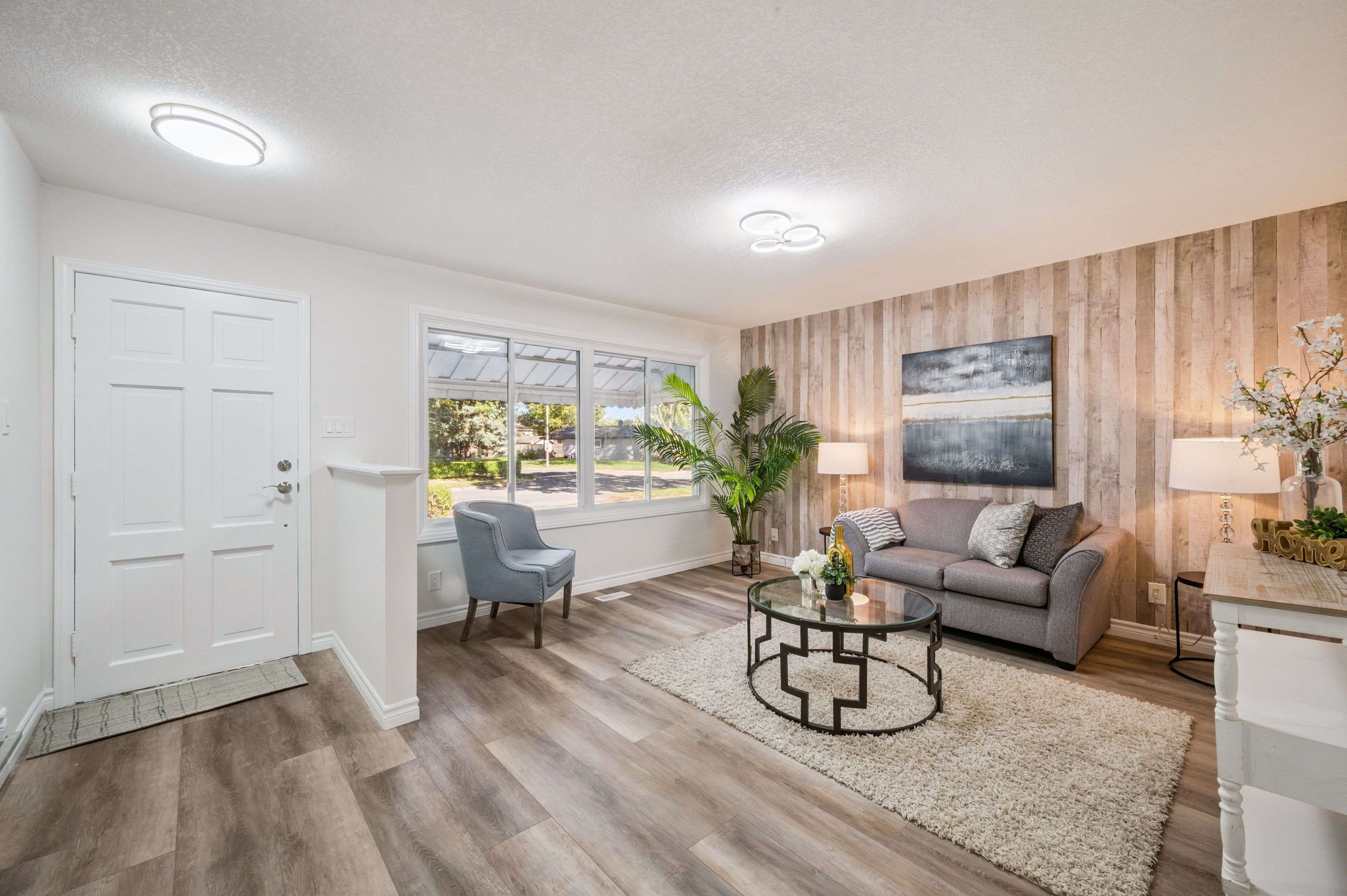 Kitchener, ON N2C 1W4,179 Traynor AVE