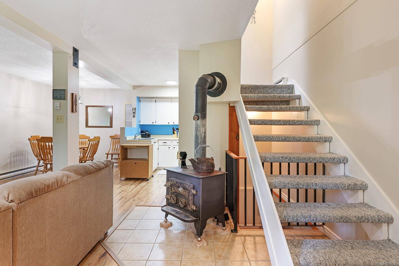 Courtenay, BC V9J 1L0,1084 Washington Way #2