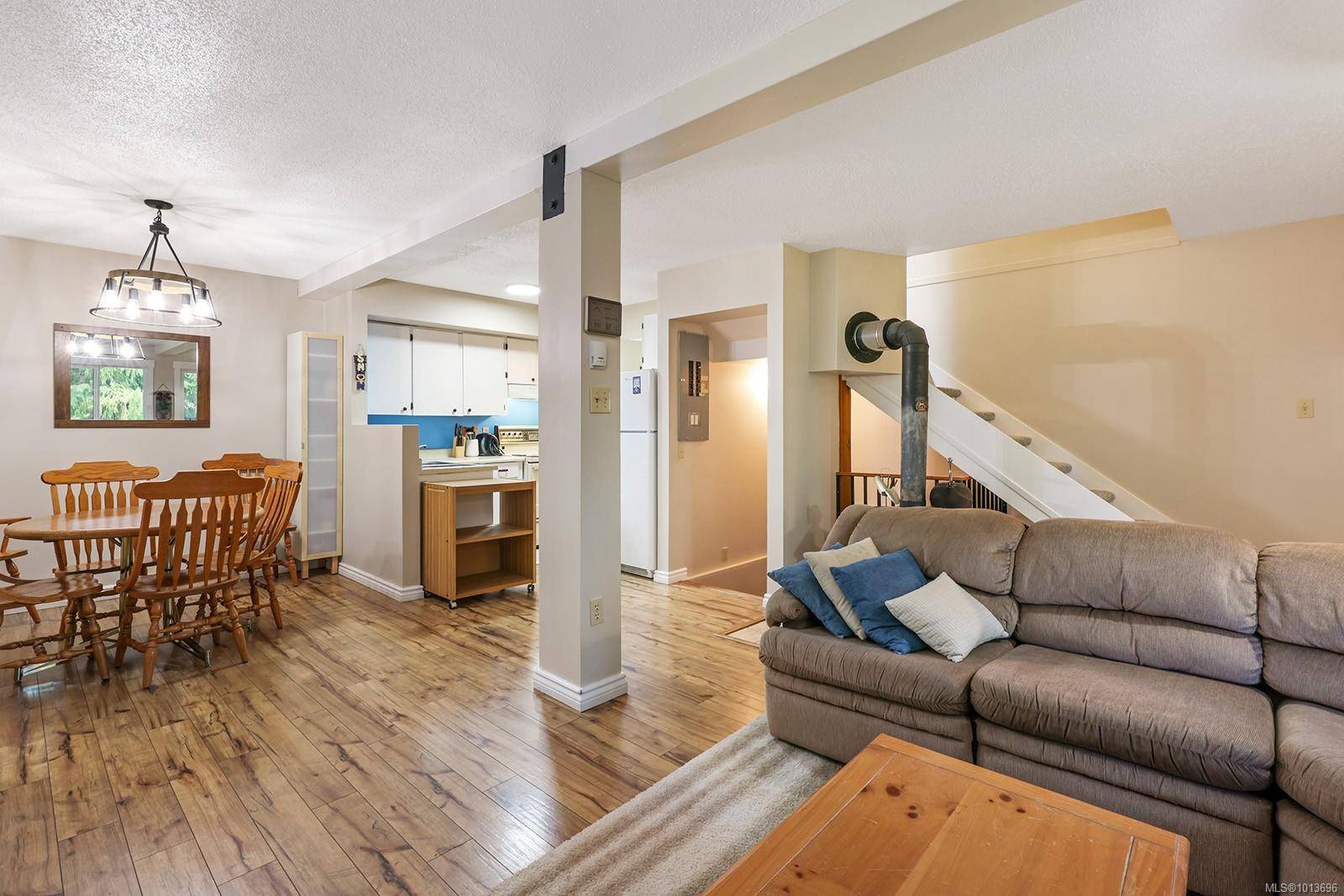 Courtenay, BC V9J 1L0,1084 Washington Way #2