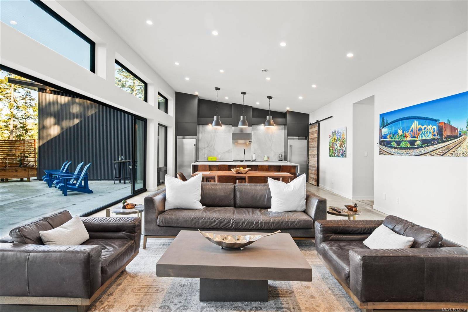 Sooke, BC V9Z 0A7,6550 East Sooke Rd #A