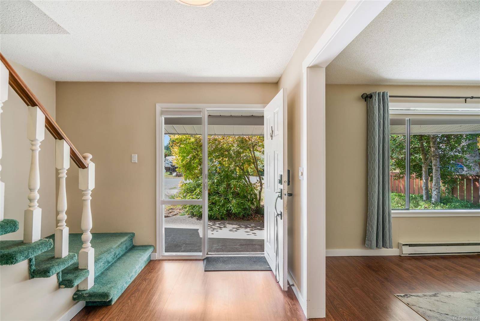 Parksville, BC V9P 1H7,338 McKinnon St