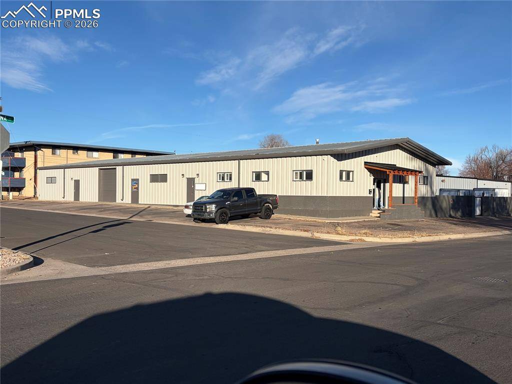 Colorado Springs, CO 80909,704 Arrawanna ST