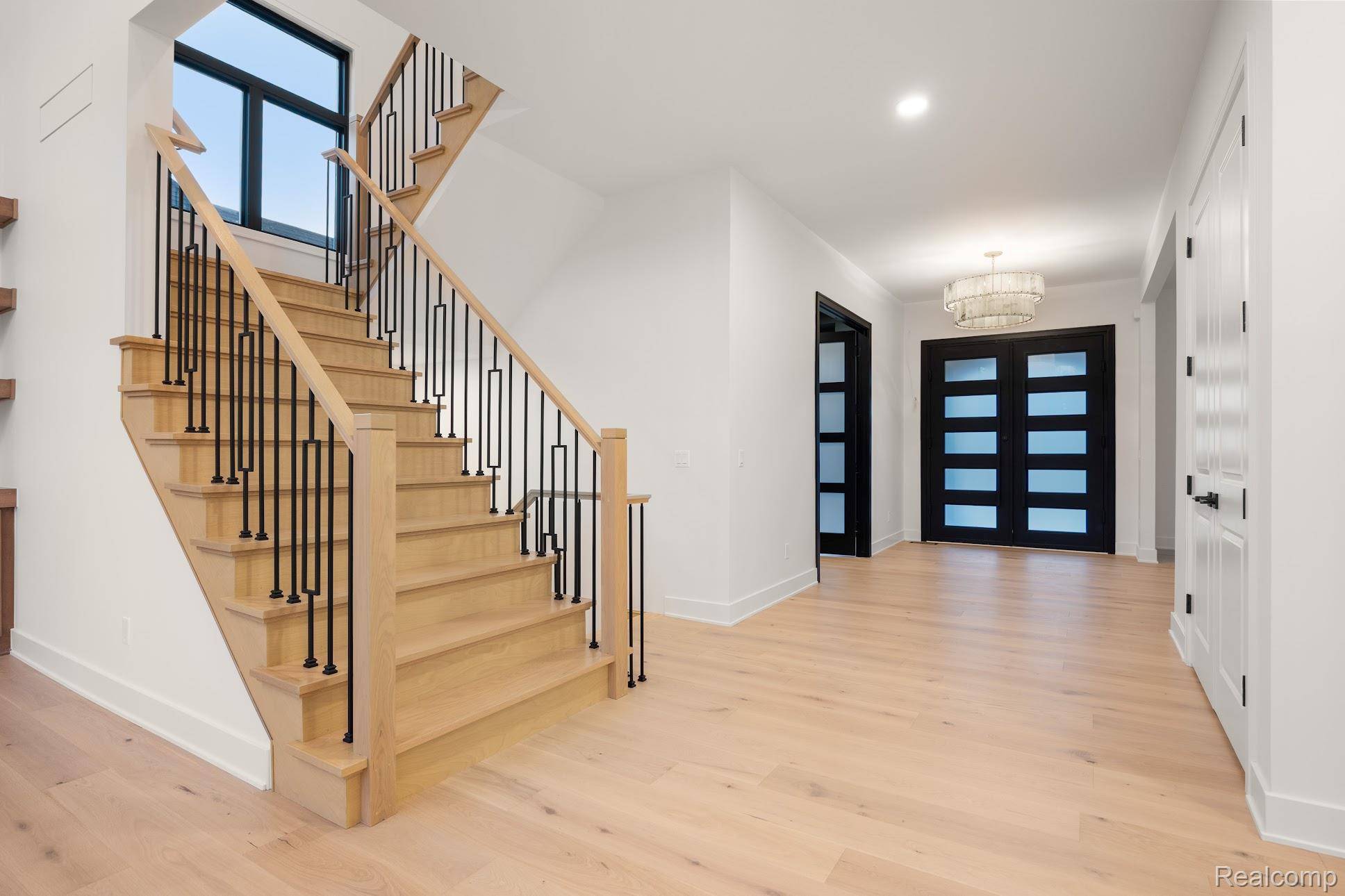 Shelby Twp, MI 48316,2455 Buckthorn DR