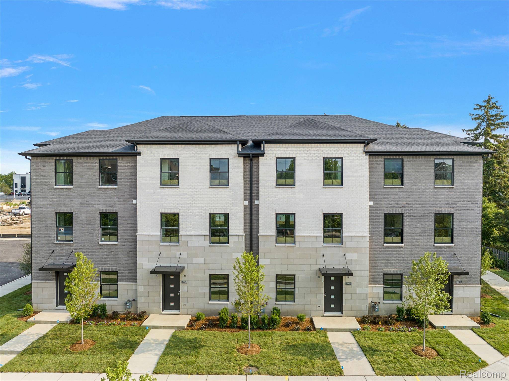 Troy, MI 48084,2809 Summers PL