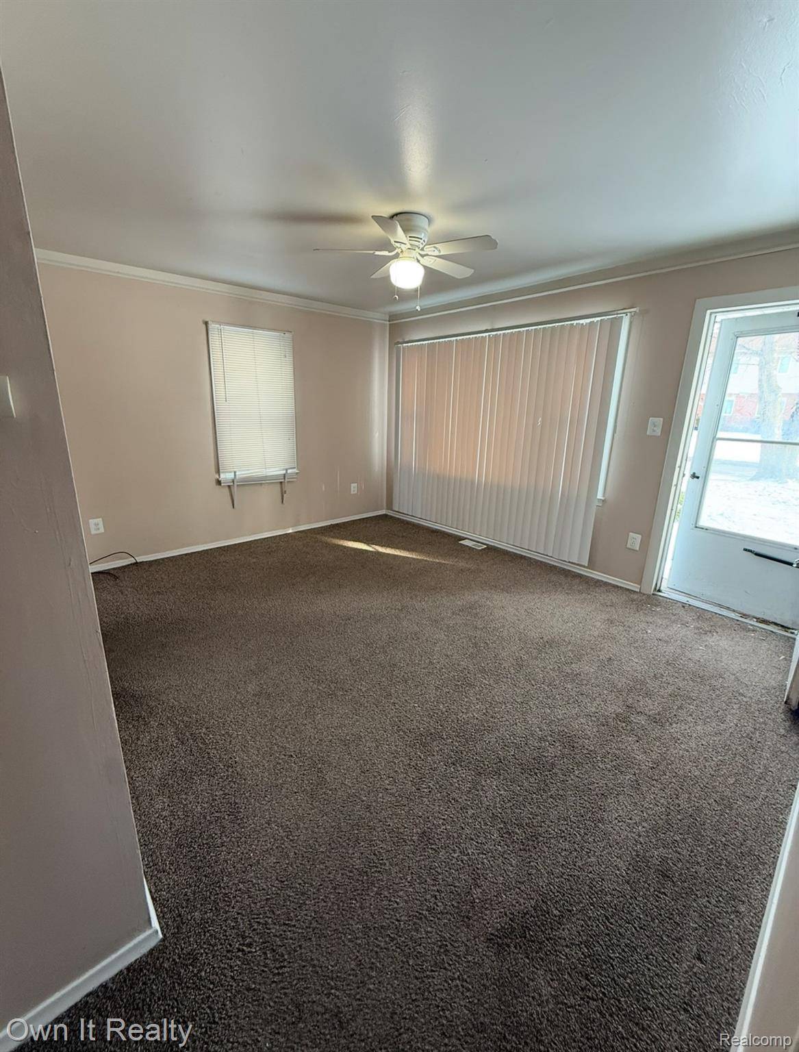 Taylor, MI 48180,12296 Syracuse ST