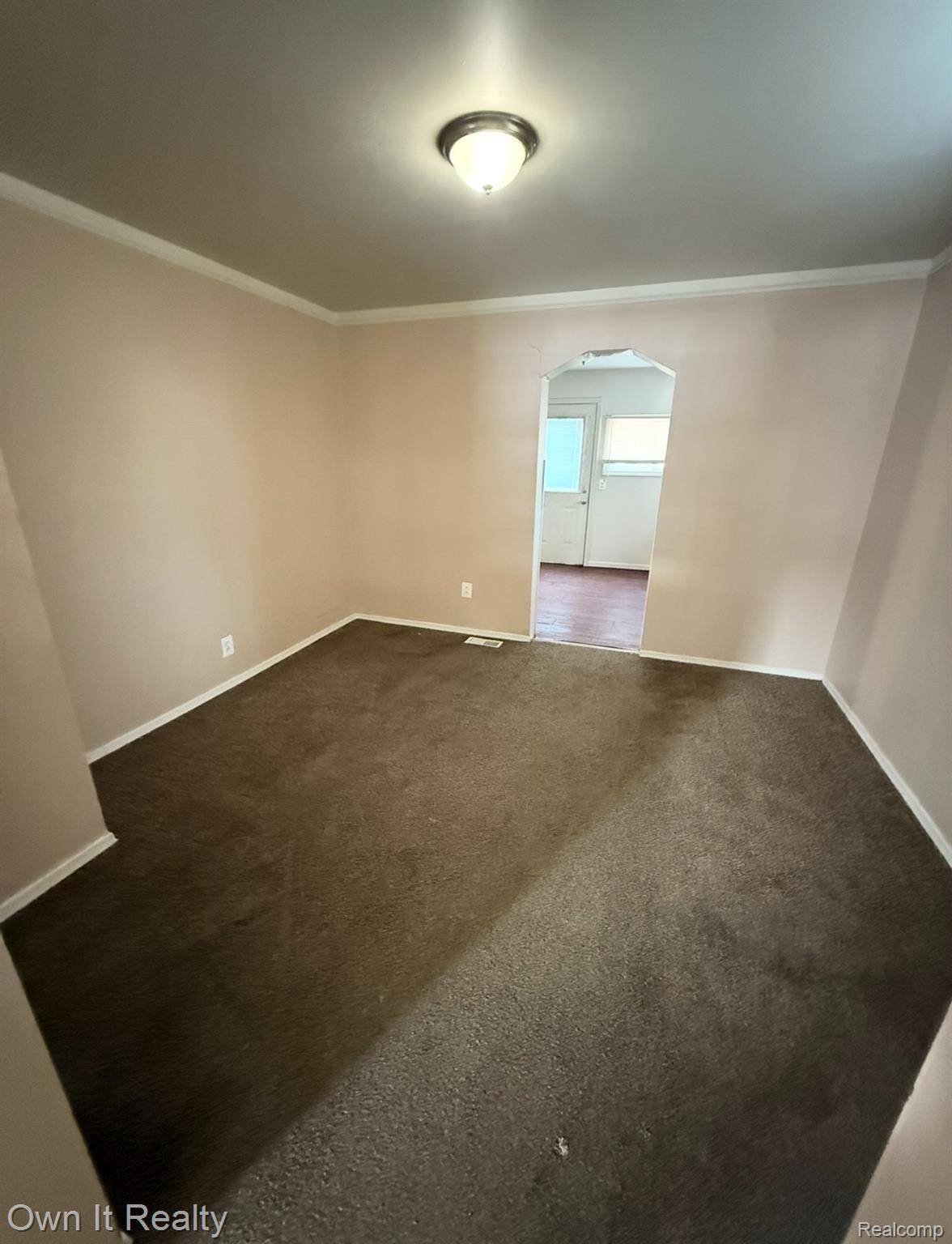 Taylor, MI 48180,12296 Syracuse ST