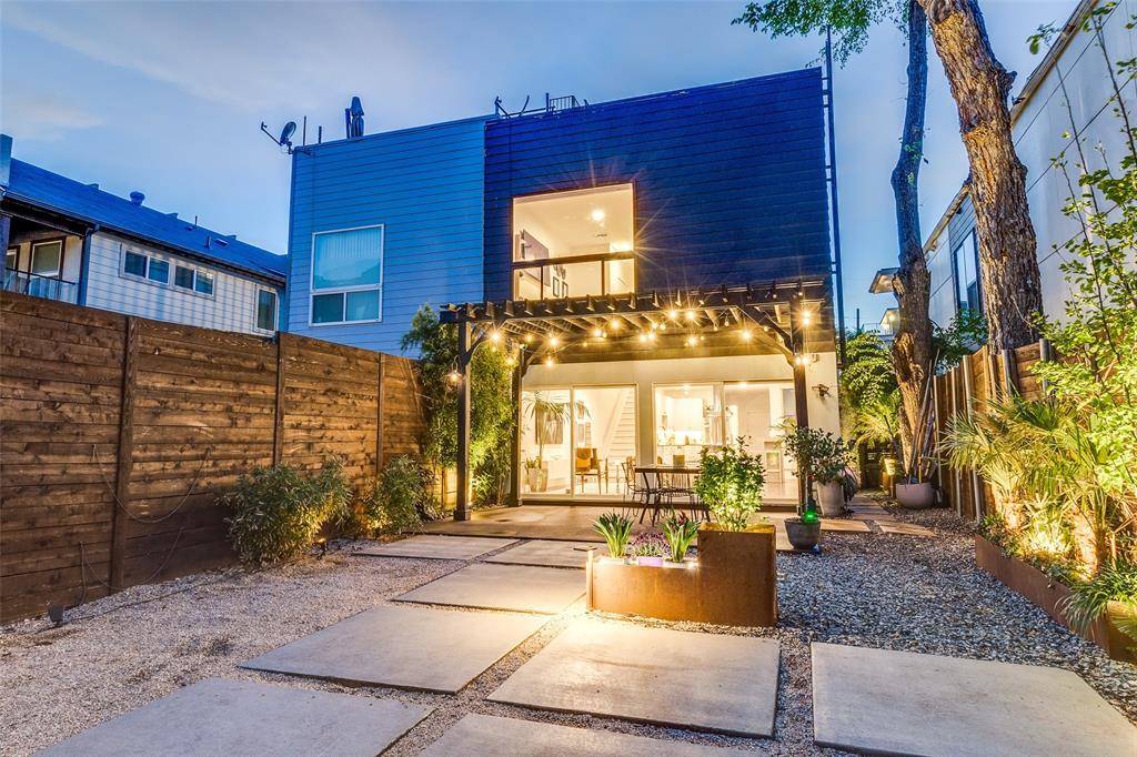 Dallas, TX 75204,4210 Munger Avenue