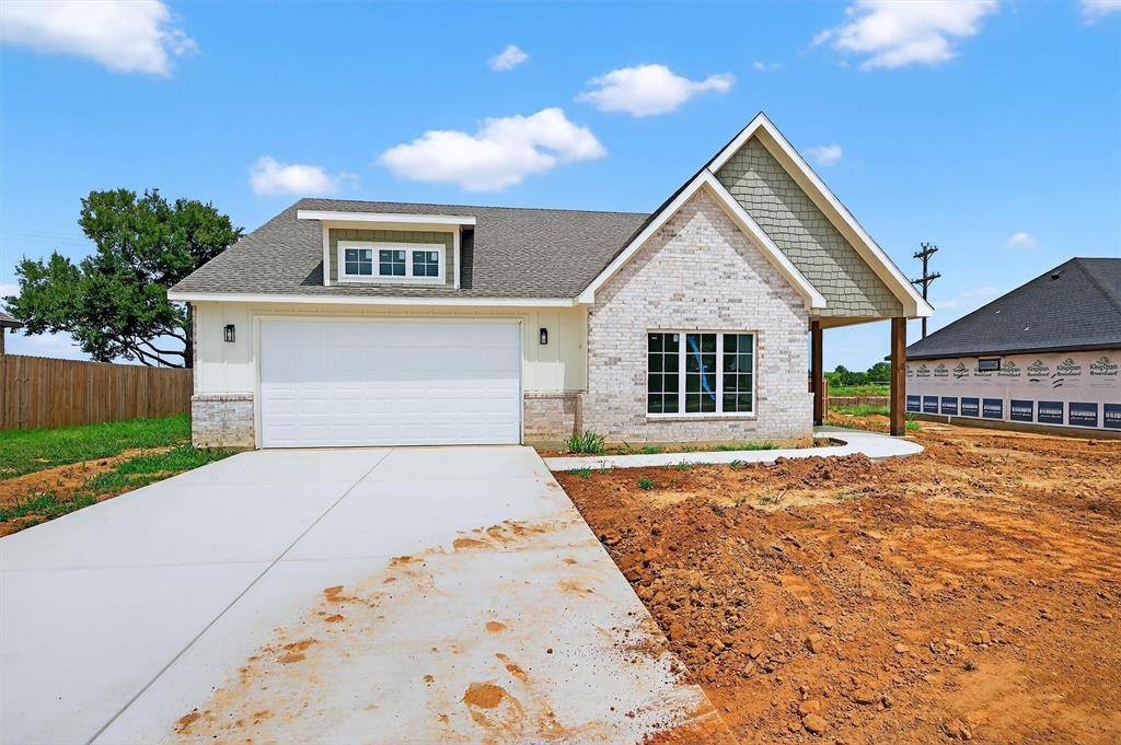 Callisburg, TX 76240,409 Austin Street