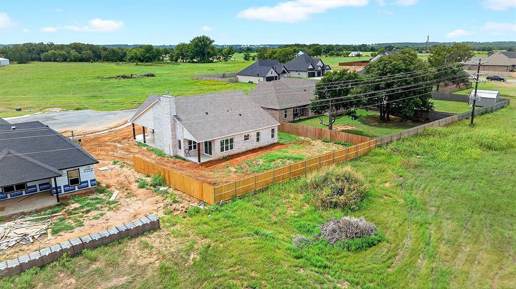 Callisburg, TX 76240,409 Austin Street