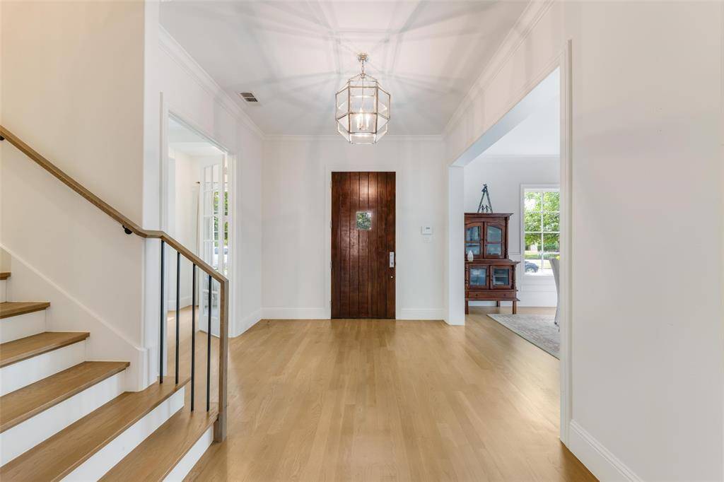 Dallas, TX 75220,4119 Dunhaven Road